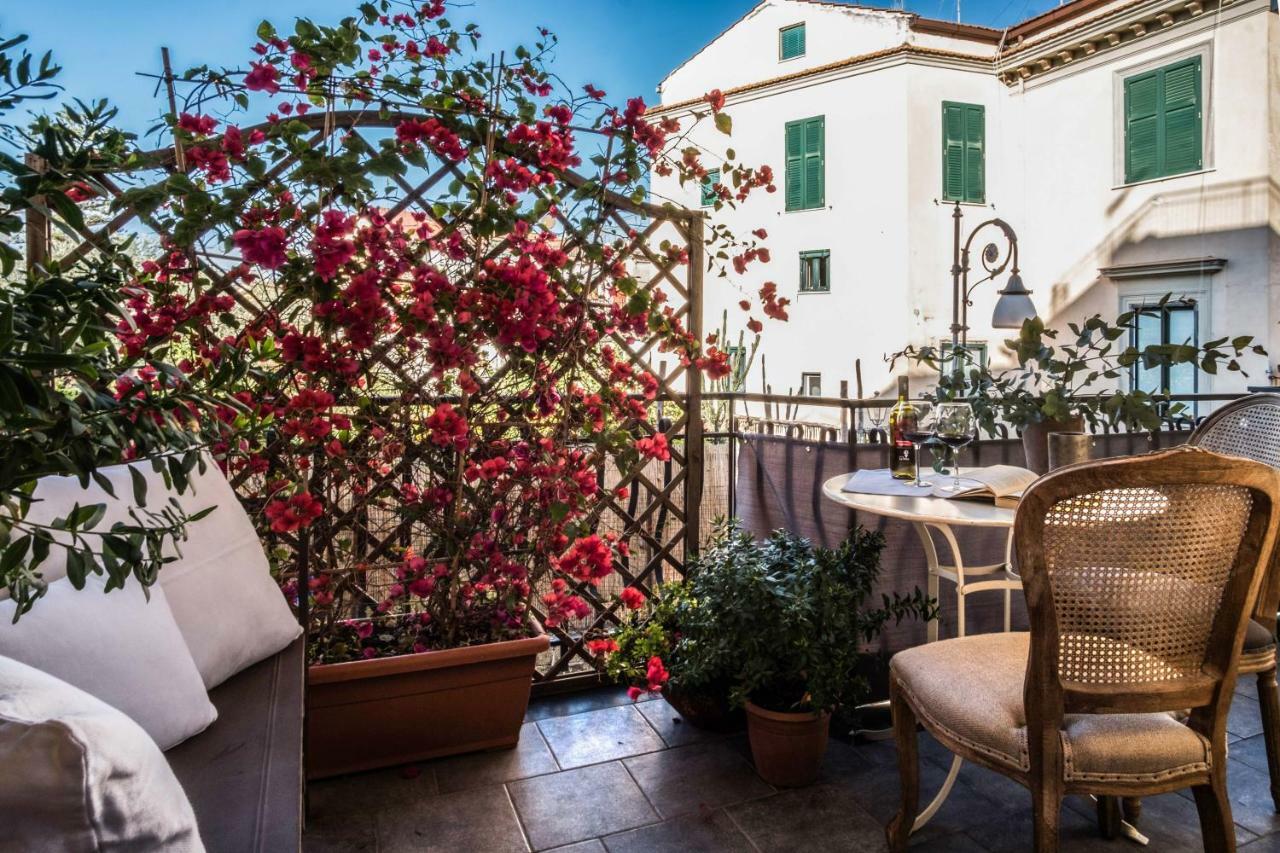 Elegante & Exclusive Maison Сорренто Экстерьер фото